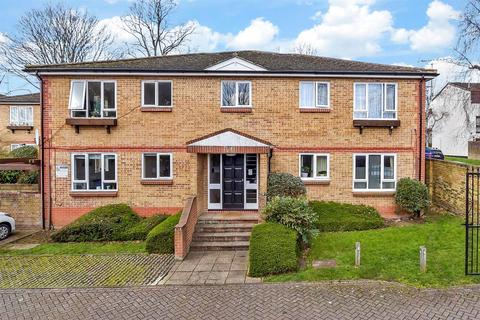 1 bedroom ground floor flat for sale, Victoria Court, Maidstone ME16