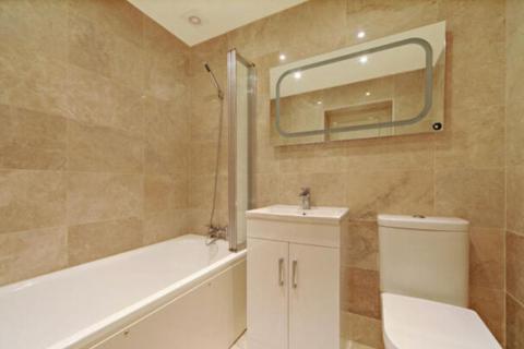 1 bedroom flat to rent, Courtfield Gardens, London, SW5