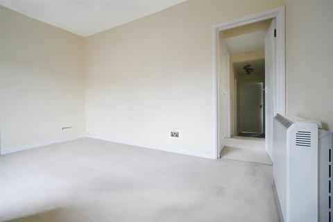 undefined, High Street, Buntingford