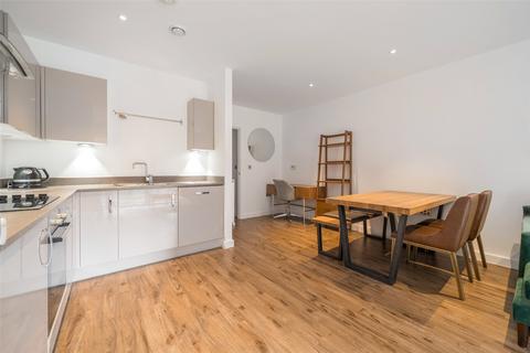 2 bedroom apartment for sale, Rolfe Terrace, London
