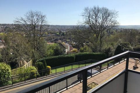 2 bedroom apartment to rent, Westover Gardens, Bristol BS9