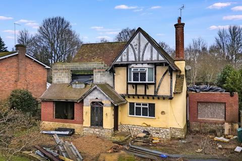 4 bedroom detached house for sale, Ashford Road, Bearsted, ME14