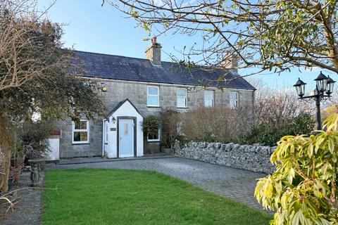 undefined, Marianglas, Isle of Anglesey, LL73