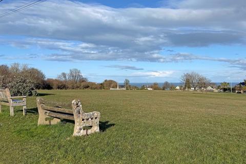 undefined, Marianglas, Isle of Anglesey, LL73