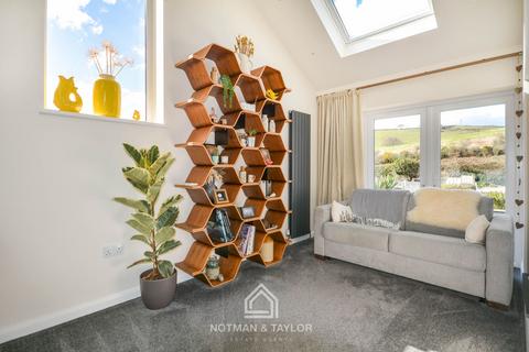 Summerhill Earls Drive, Kingsand, Torpoint, PL10 1NT