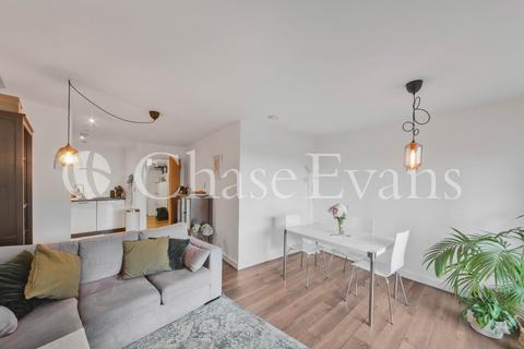 2 bedroom property for sale, Maple Quay, Surrey Quays Road, Canada Water, London, SE16