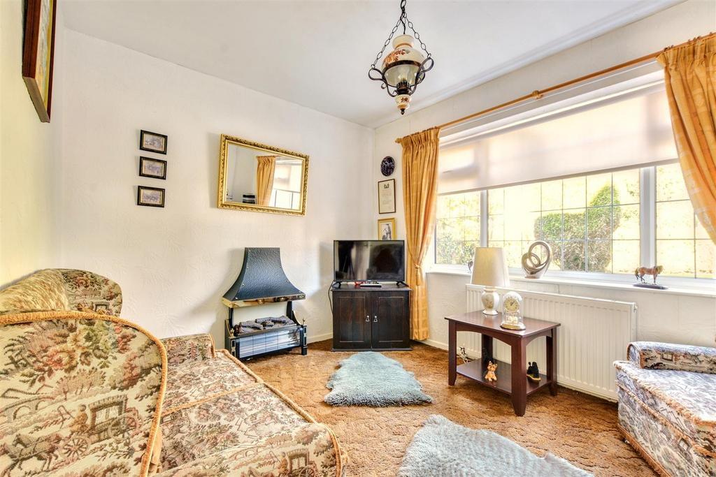 Sitting Room 1.jpeg