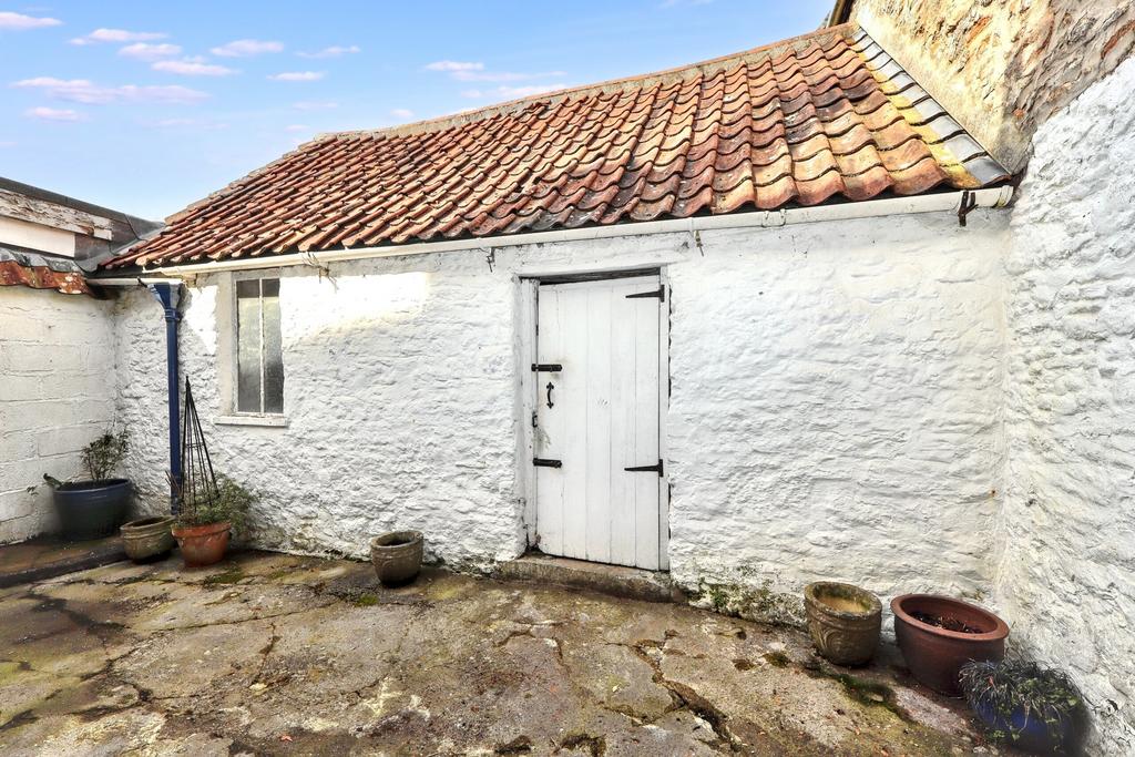Barn / outbuilding