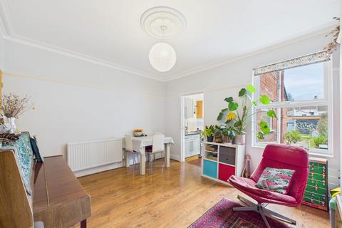 31 Jasper Street, Bristol, BS3 3DT