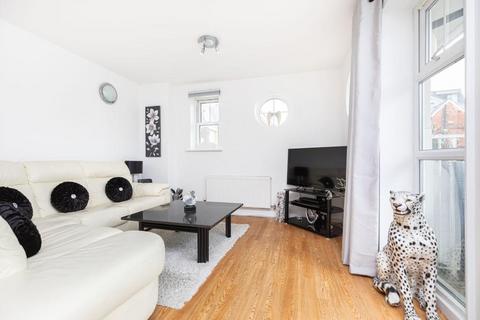 2 bedroom apartment for sale, Studland Road, Alum Chine, Bournemouth