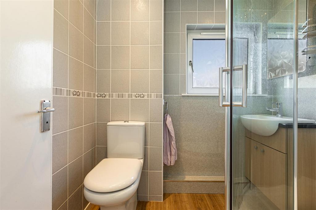 14 Eastfield Road Selkirk 31.JPG