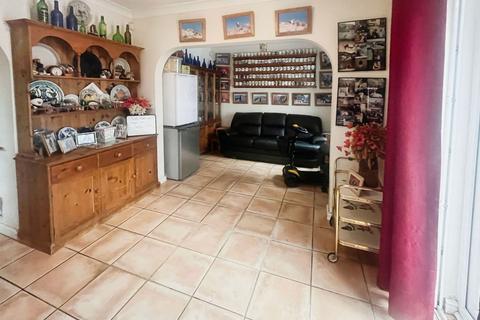 14 Bryn Derlwyn, Bridgend, CF31 5EN