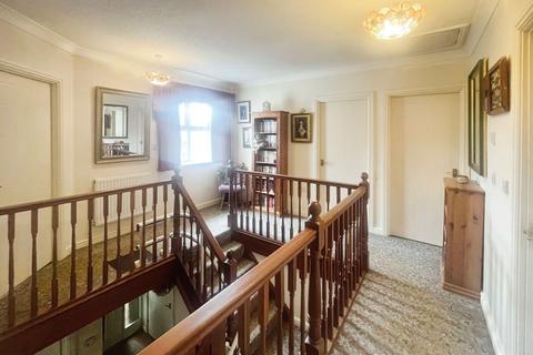 14 Bryn Derlwyn, Bridgend, CF31 5EN