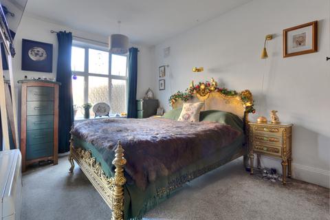 1 bedroom flat for sale, Holland Road, Hove, BN3