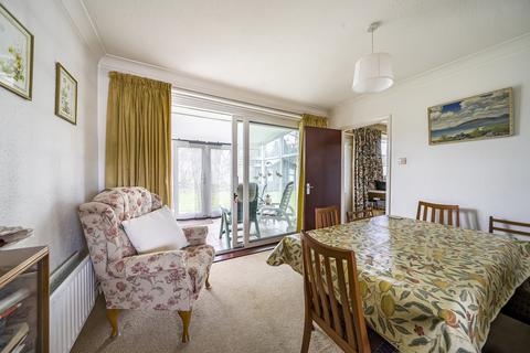 3 bedroom detached house for sale, St Matthews Drive, Bromley