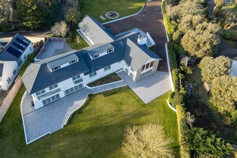 5 bedroom detached house for sale, La Route Orange, St. Brelade, Jersey. JE3 8GP