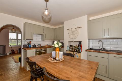 3 bedroom terraced house for sale, London Road, Ditton, Aylesford, Kent