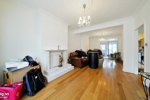 58 Howberry Road, Thornton Heath, CR7 8HY