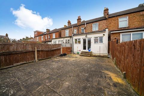 58 Howberry Road, Thornton Heath, CR7 8HY