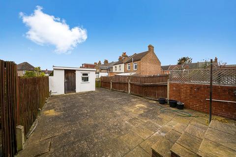 58 Howberry Road, Thornton Heath, CR7 8HY
