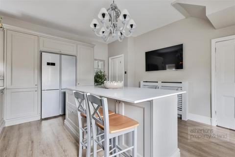 4 Clitheroe Road, Whalley, Clitheroe, BB7 9AB