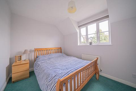 28 Strawberry Fields, Meriden, Coventry, CV7 7SA