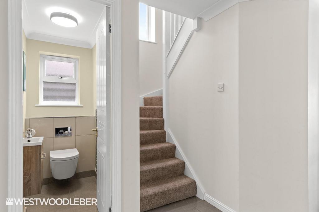 Pulham Avenue 12.jpg