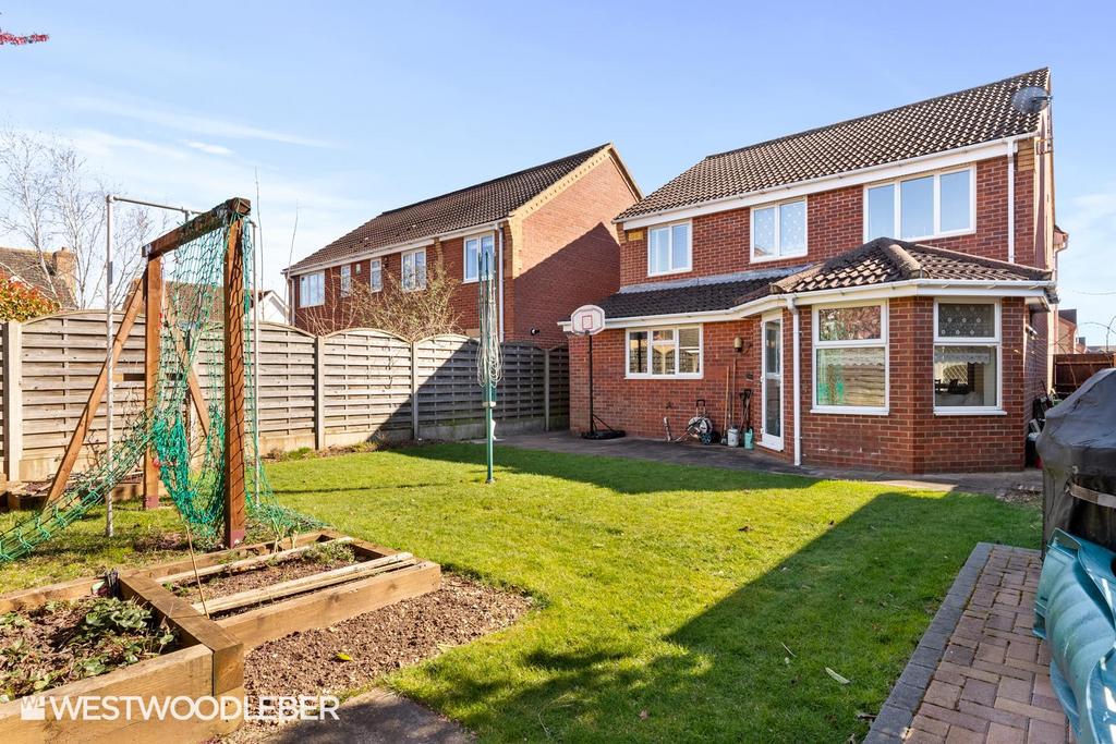 Pulham Avenue 26.jpg