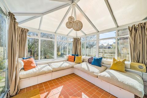 89 Thurmond Crescent, Winchester, SO22 4DH