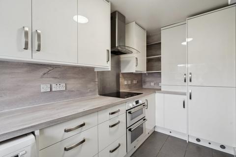 2 bedroom apartment for sale, Langtons Meadow, Farnham Common SL2