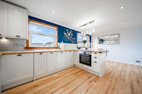 2 bedroom flat for sale, Bonnyton Drive, Eaglesham, G76
