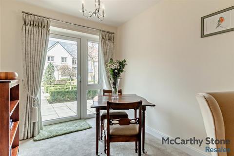 1 bedroom apartment for sale, Roslyn Court, Lisle Lane, Ely, Cambridgeshire, CB7 4FA