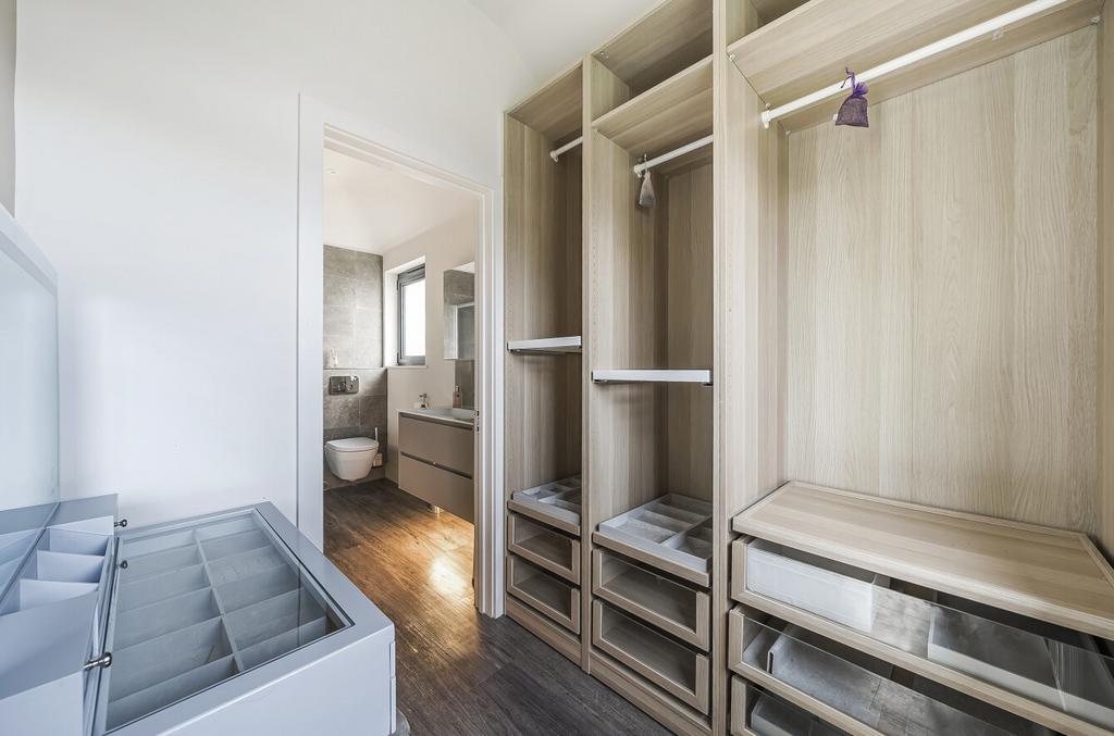Fitted Storage