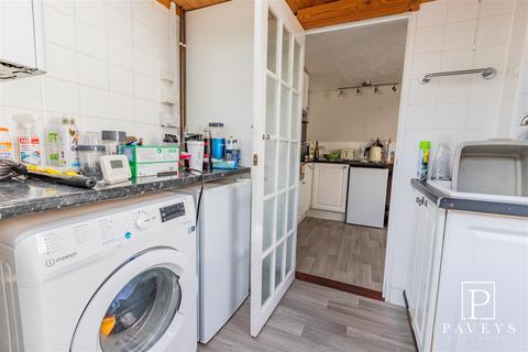 19 Alfred Terrace, Walton On The Naze, CO14 8PD