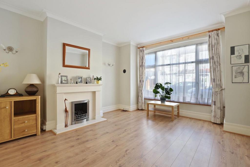 01-21ff JHProp Wpen - 47 Clevedon Road - 3 (1)-mediu