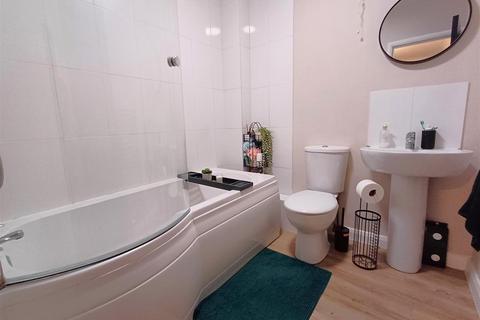 2 bedroom apartment for sale, Ambleside Avenue, Telscombe Cliffs, Peacehaven