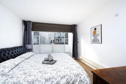 3 bedroom detached house for sale, London W11