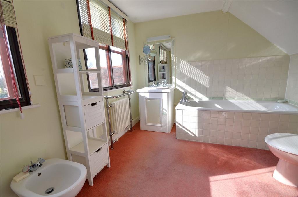 Ensuite