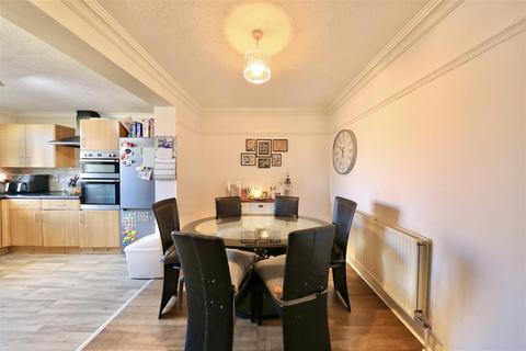 28 Linkfield Road, Hull, HU5 4NN