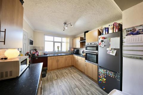 28 Linkfield Road, Hull, HU5 4NN