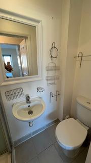 Studio to rent, Sinclair Road, London, W14