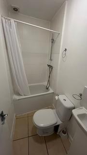 1 bedroom flat to rent, 85 Hammersmith Road, London, W14