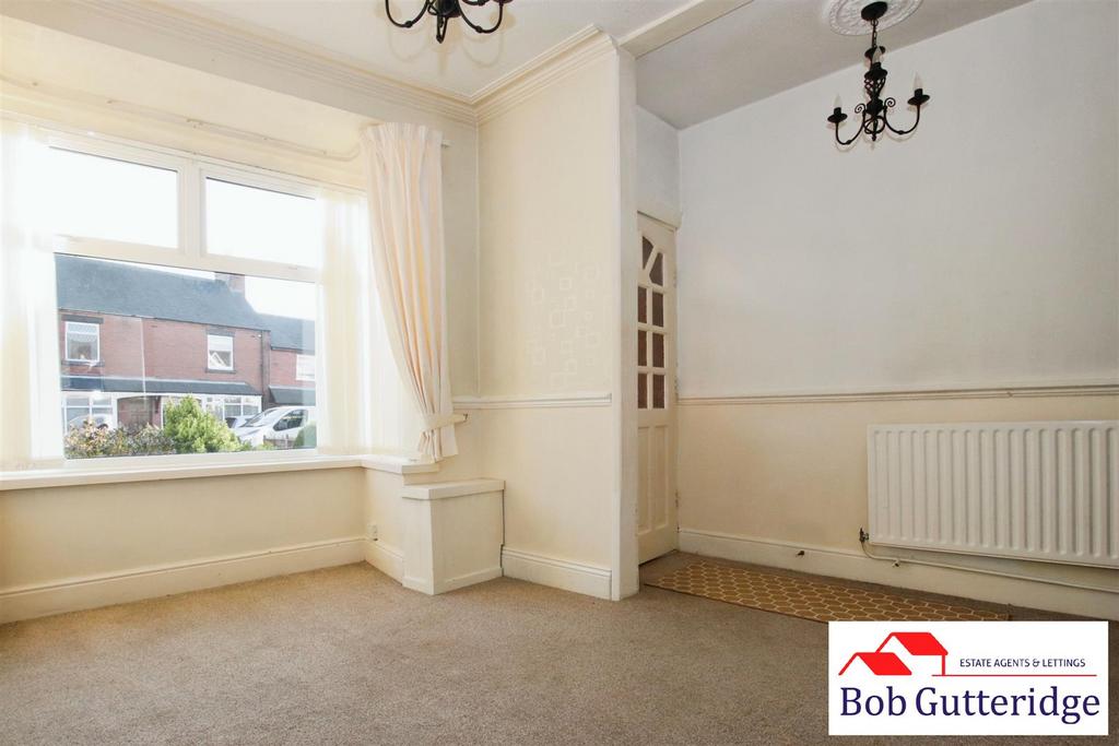 Bay fronted sitting room