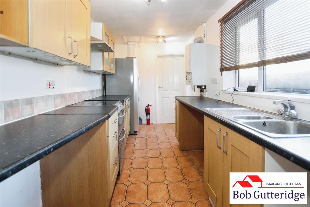 Fitted kitchen