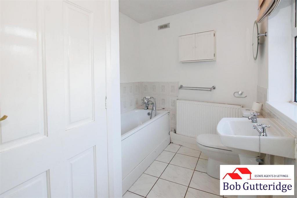 Ground floor bathroom