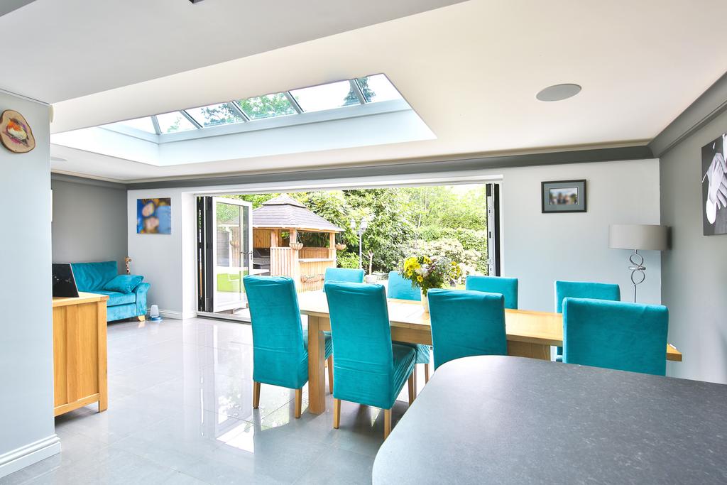 Familyroom8