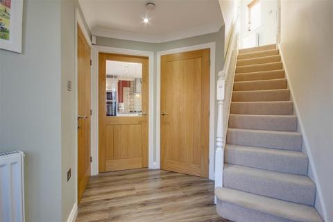 15 Alder Close, Brough, HU15 1ST
