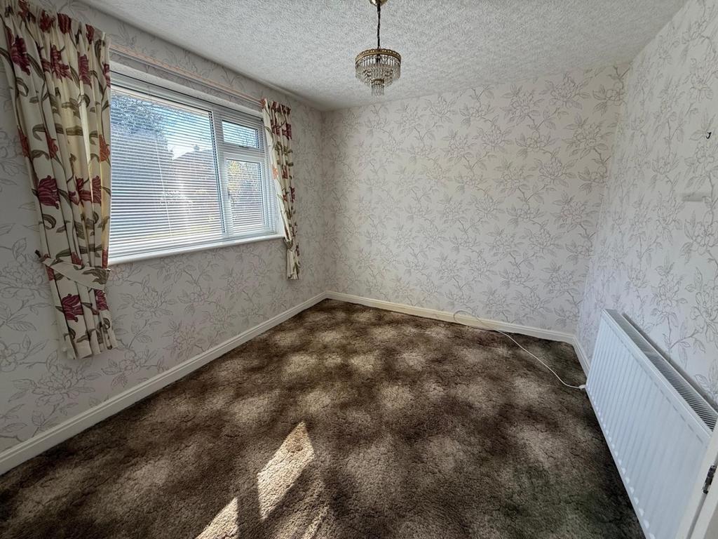 Meadow dr-dining room