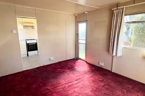 1 bedroom mobile home for sale, Lime Kiln Lane, Holbury, Southampton, Hampshire, SO45