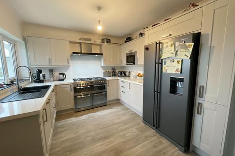 undefined, Gadfa, Penysarn, Anglesey, LL69